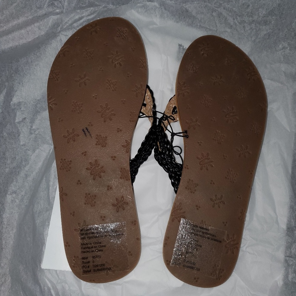 Sandals - Picture 2 of 2